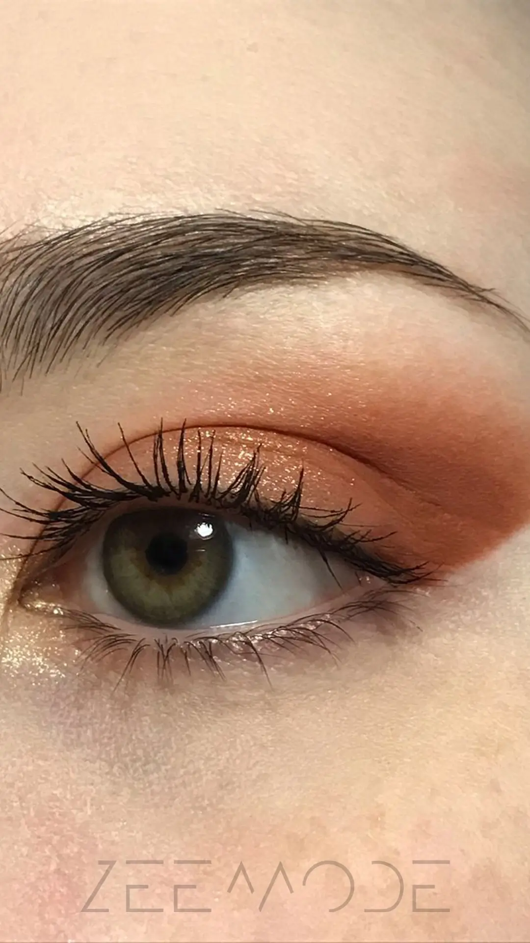 آرایش چشم پاییزی